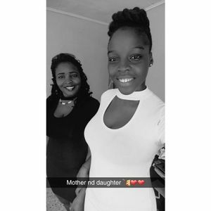 Meet your Posher, Latoya kimona